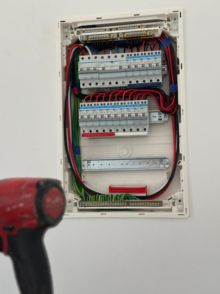 Professional electricians in Brisbane